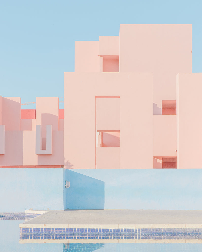 An image of Muralla Rojo, a modernist apartment block in Spain, by emerging Portuguese artist Teresa Freitas.